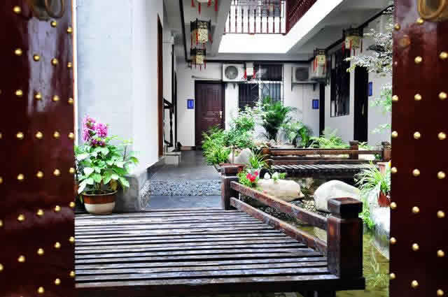 鳳凰鎮竿會館